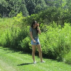 Meet your Posher, Christina